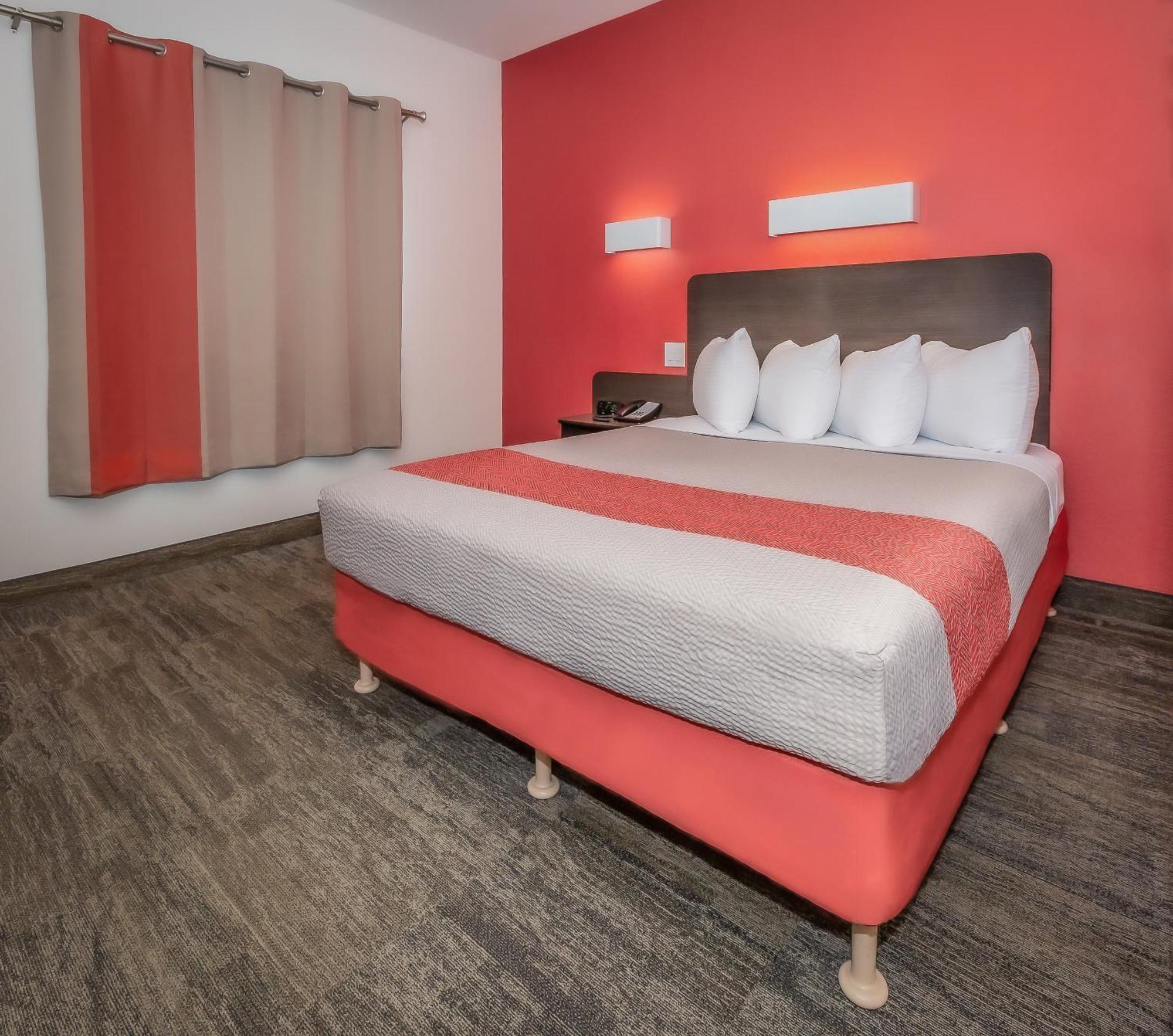 Motel 6-Saskatoon, Sk Zewnętrze zdjęcie