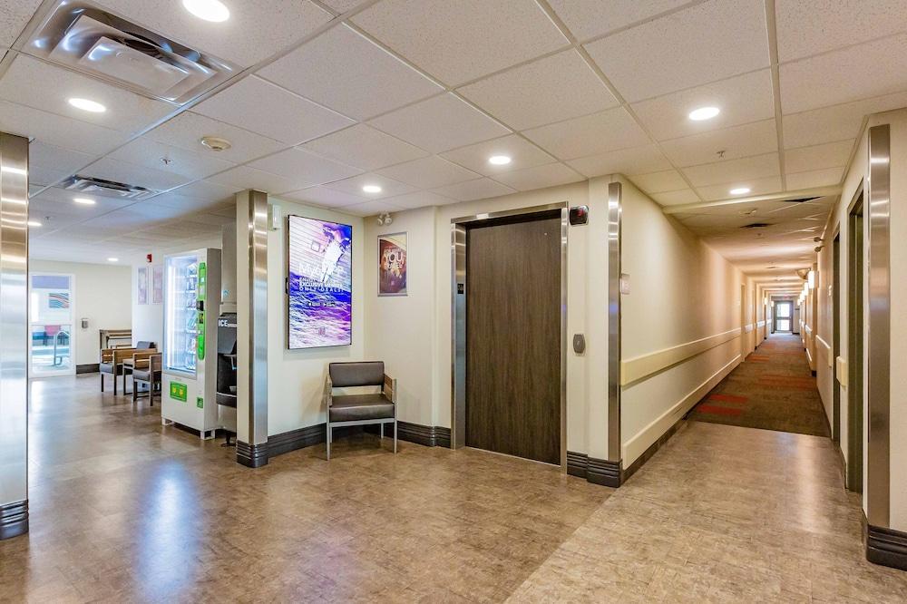 Motel 6-Saskatoon, Sk Zewnętrze zdjęcie