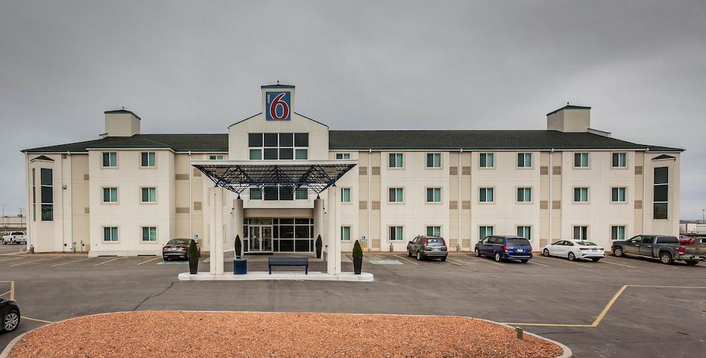 Motel 6-Saskatoon, Sk Zewnętrze zdjęcie