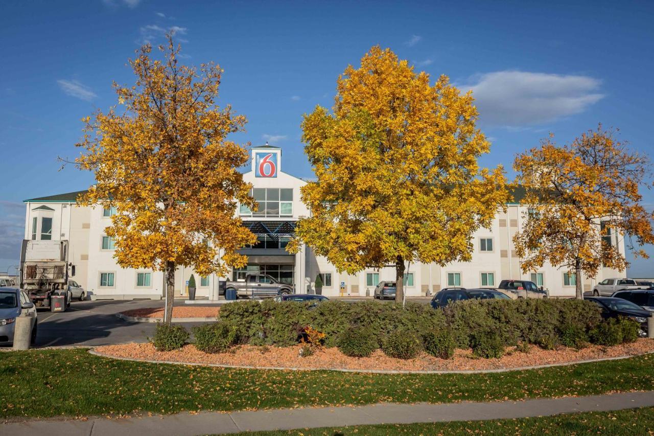 Motel 6-Saskatoon, Sk Zewnętrze zdjęcie